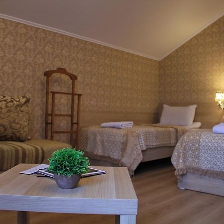 Lavitor Hotel บิชเคก ภายนอก รูปภาพ