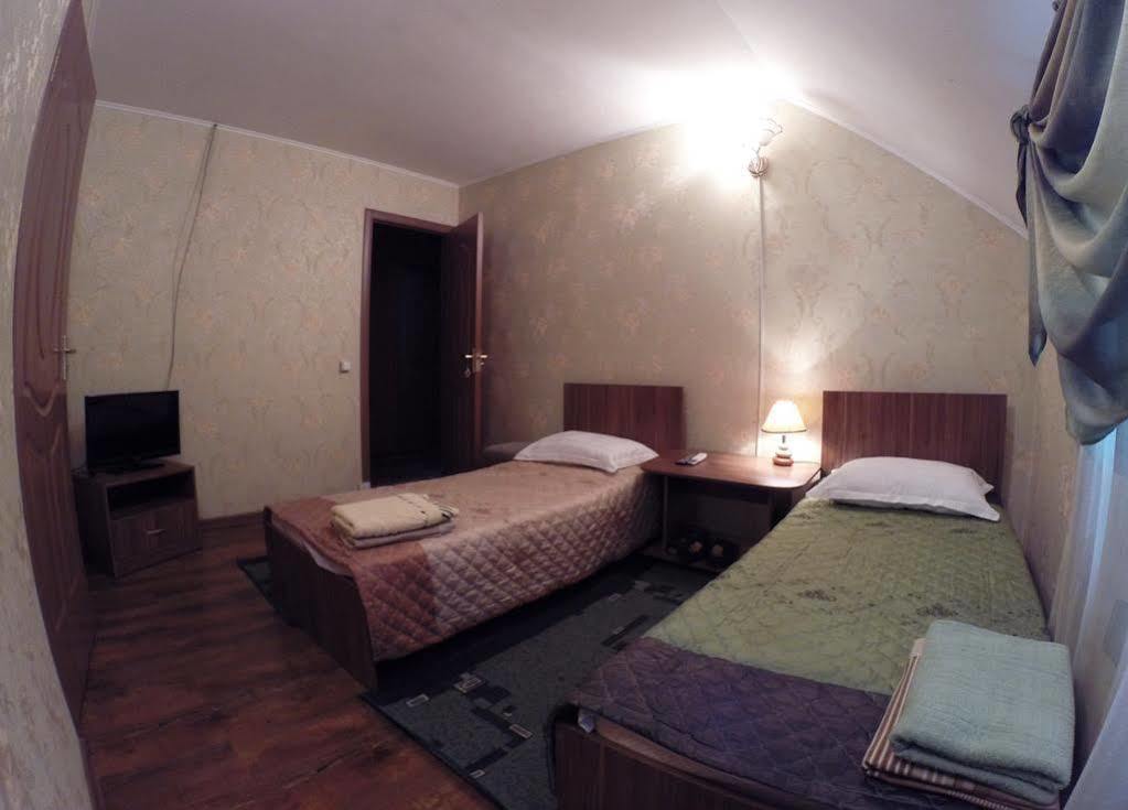 Lavitor Hotel บิชเคก ภายนอก รูปภาพ