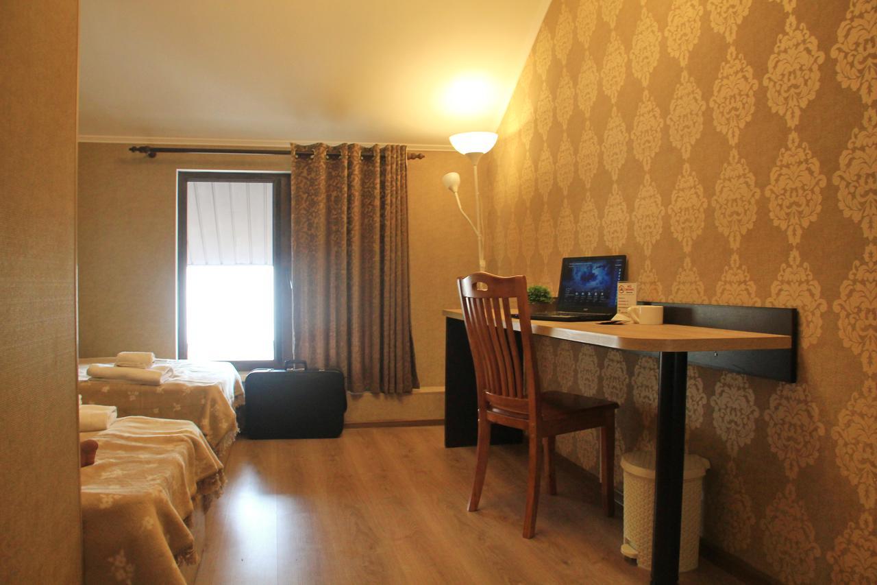 Lavitor Hotel บิชเคก ภายนอก รูปภาพ